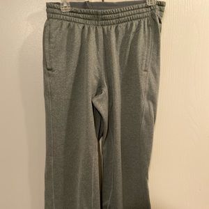 Women’s Nike dri fit sweatpants